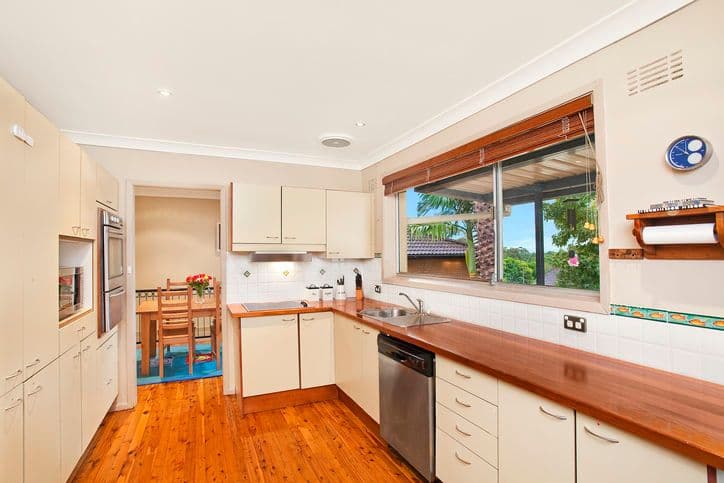 34 Watkins Drive, Moss Vale, Moss Vale - Thumbnail 2