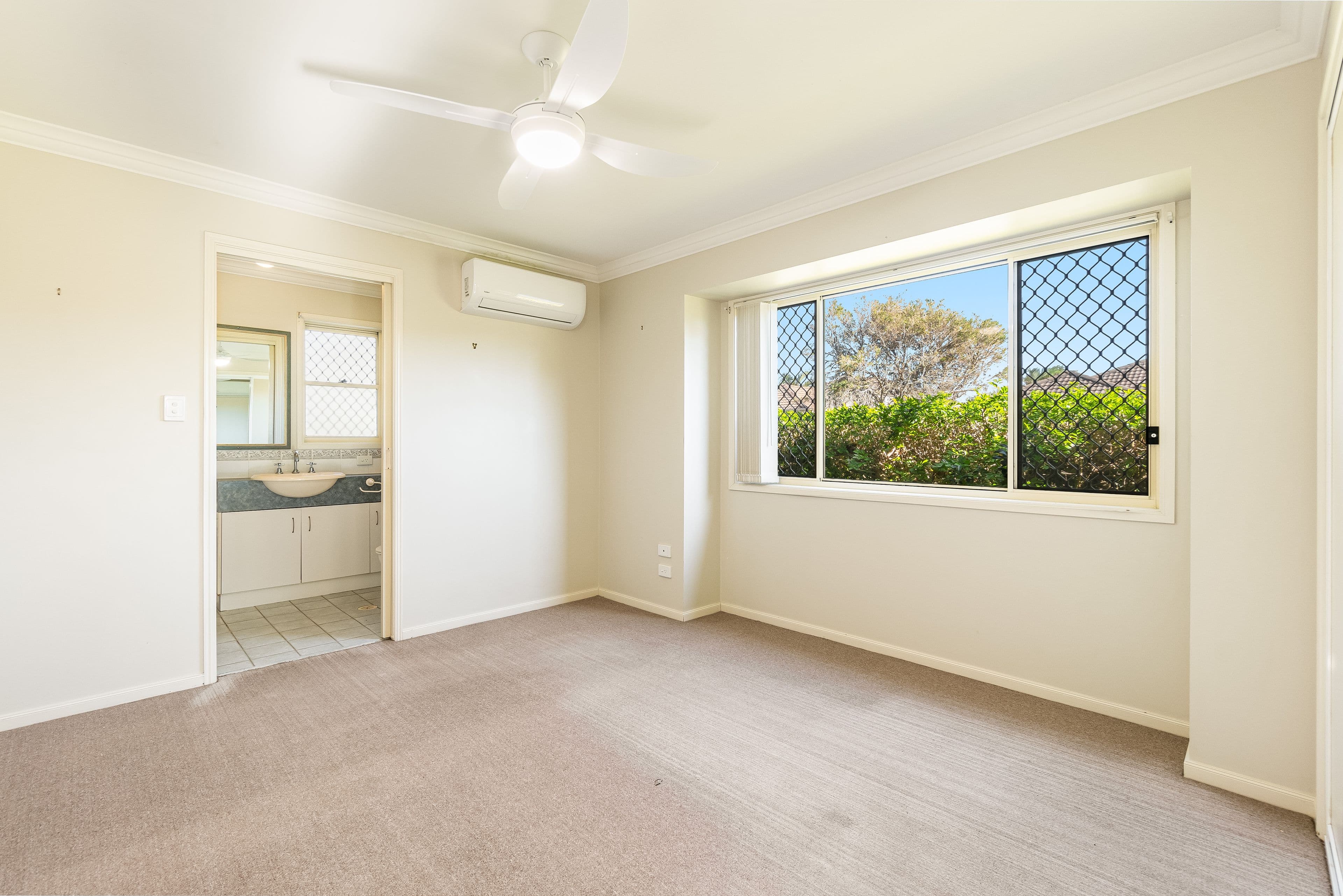 2 Blue Water Court, Yamba NSW 2464, Yamba - Thumbnail 6