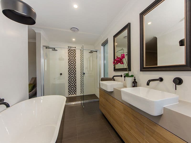363 Hazel Glen Drive, Mernda VIC 3754, Mernda - Thumbnail 4