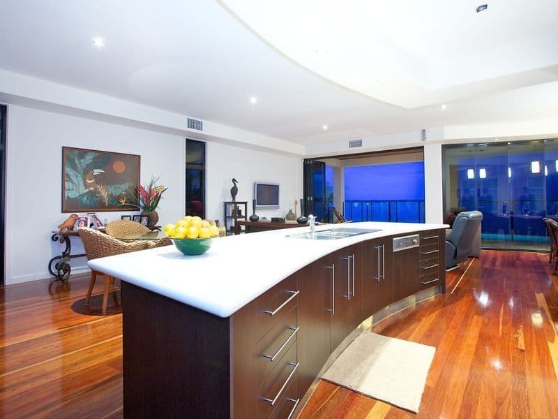 27 King Arthurs Court, SOVEREIGN ISLANDS QLD 4216, Sovereign Islands - Thumbnail 5