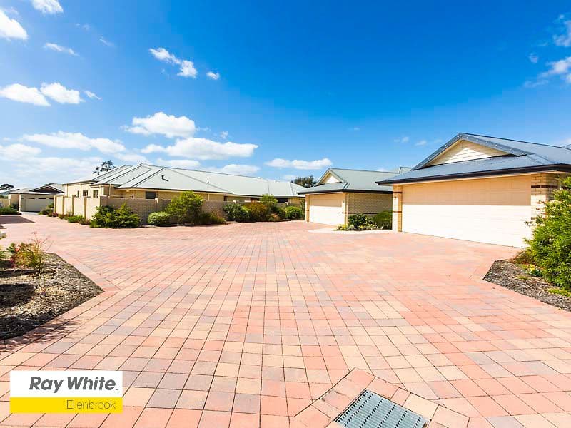 8b Barnfield Drive, ELLENBROOK WA 6069, Ellenbrook - Image 1