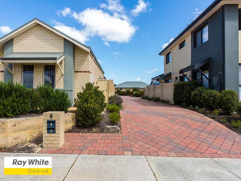 8b Barnfield Drive, ELLENBROOK WA 6069, Ellenbrook - Thumbnail 2