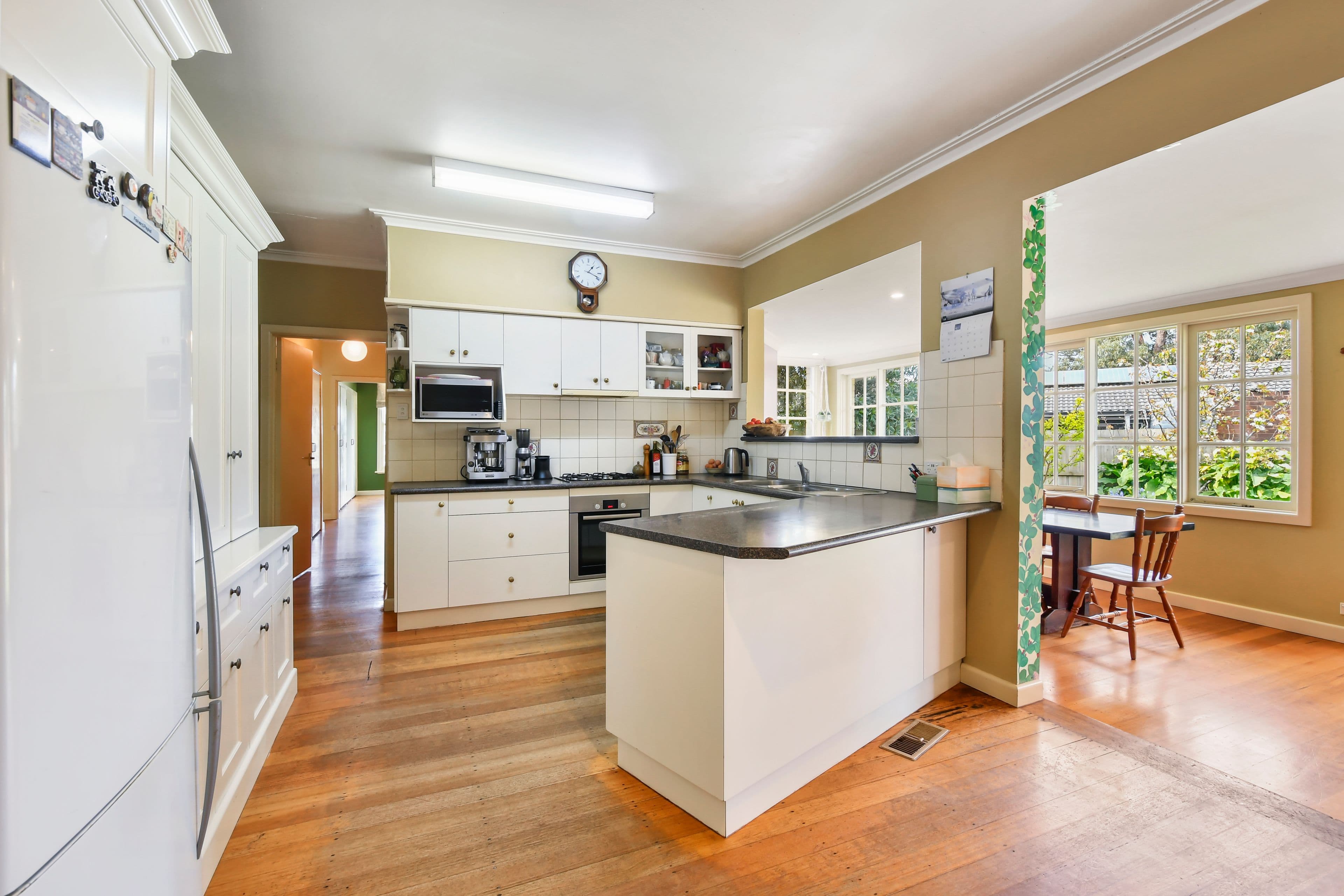 12 St Davids Drive, Wantirna VIC 3152, Wantirna - Thumbnail 5