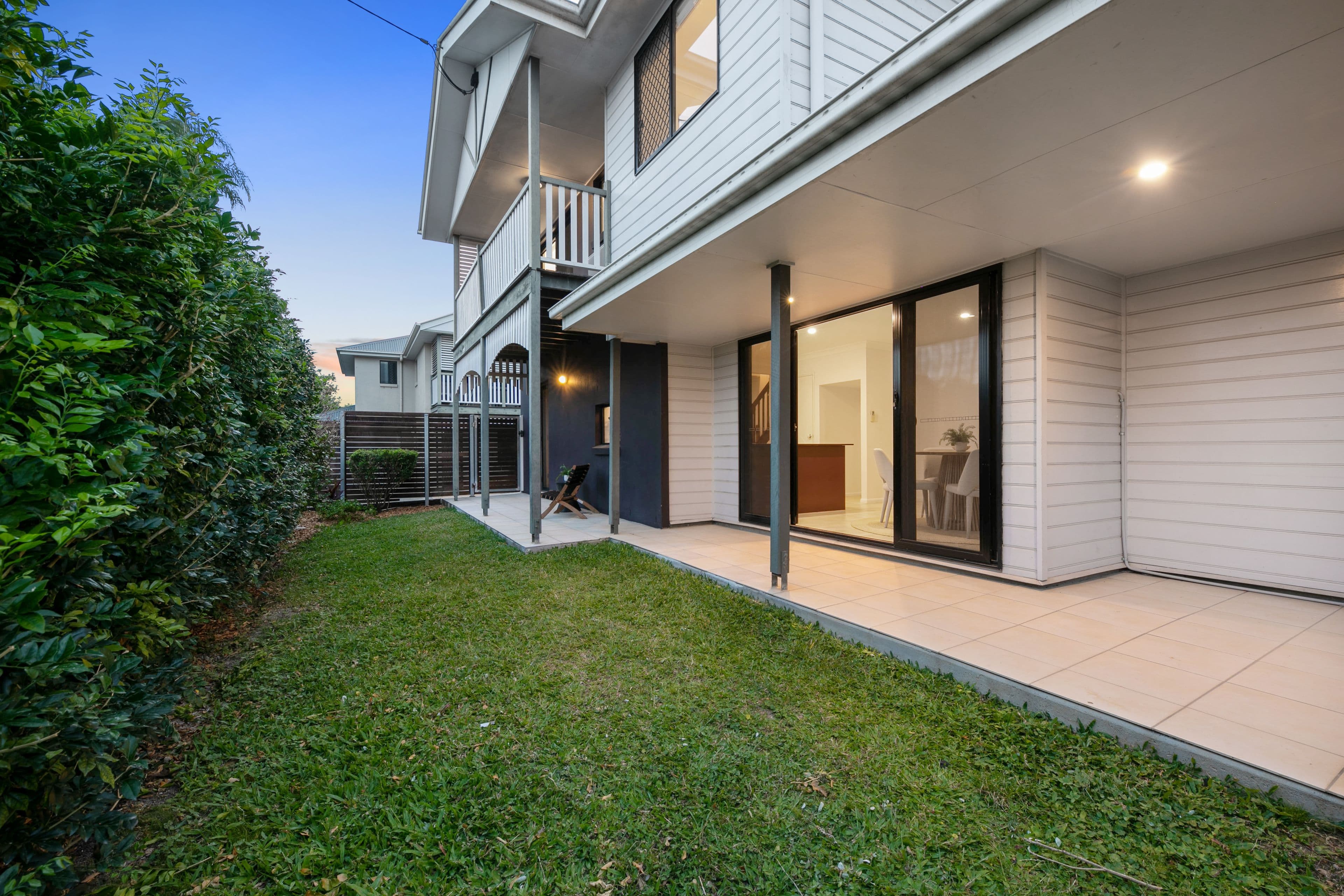 12 Cosgrove Avenue, Annerley QLD 4103, Annerley - Thumbnail 4