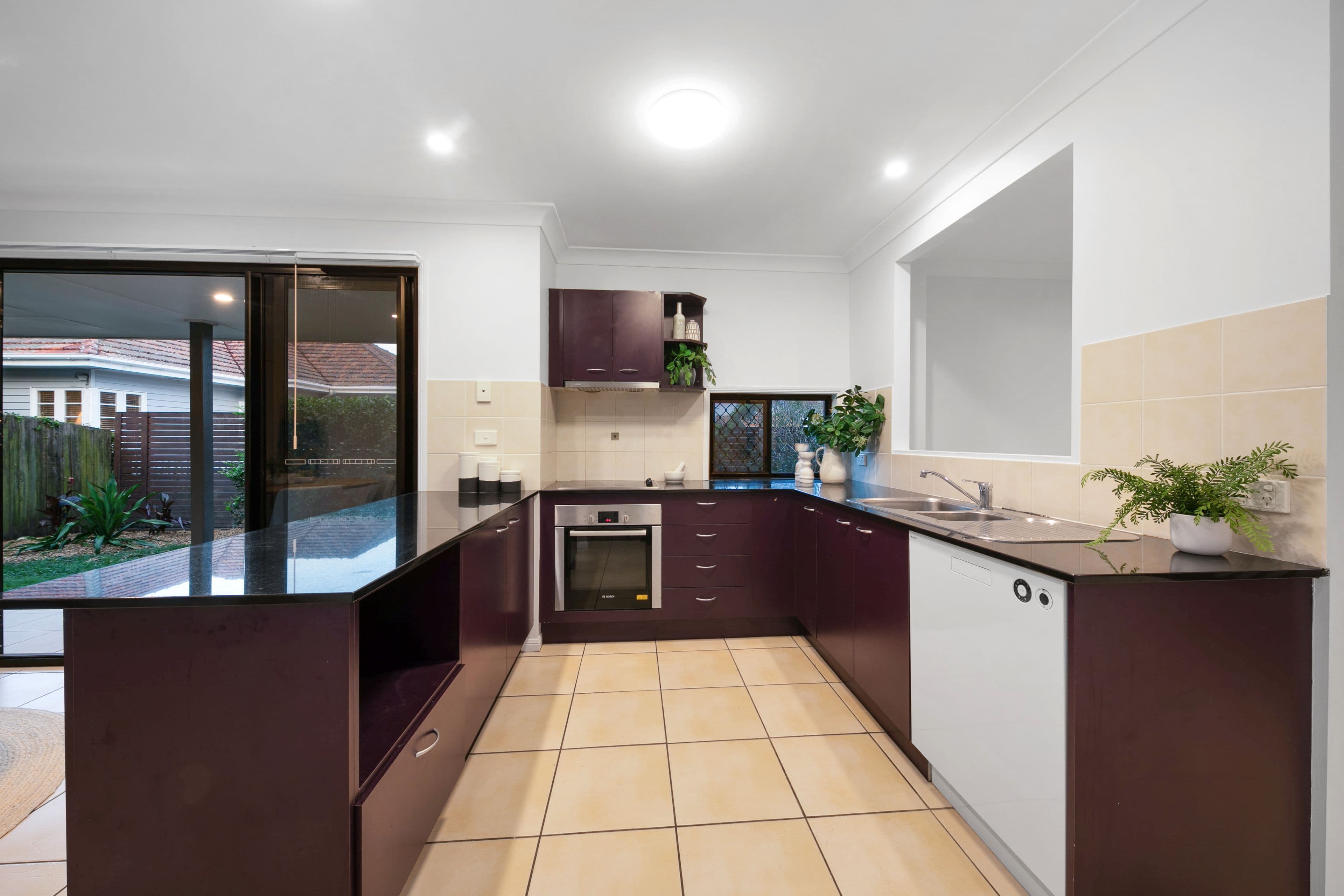 12 Cosgrove Avenue, Annerley QLD 4103, Annerley - Thumbnail 8