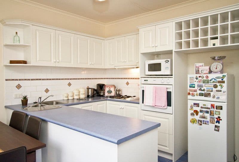 184  Grimshaw Street, GREENSBOROUGH VIC 3088, Greensborough - Thumbnail 3