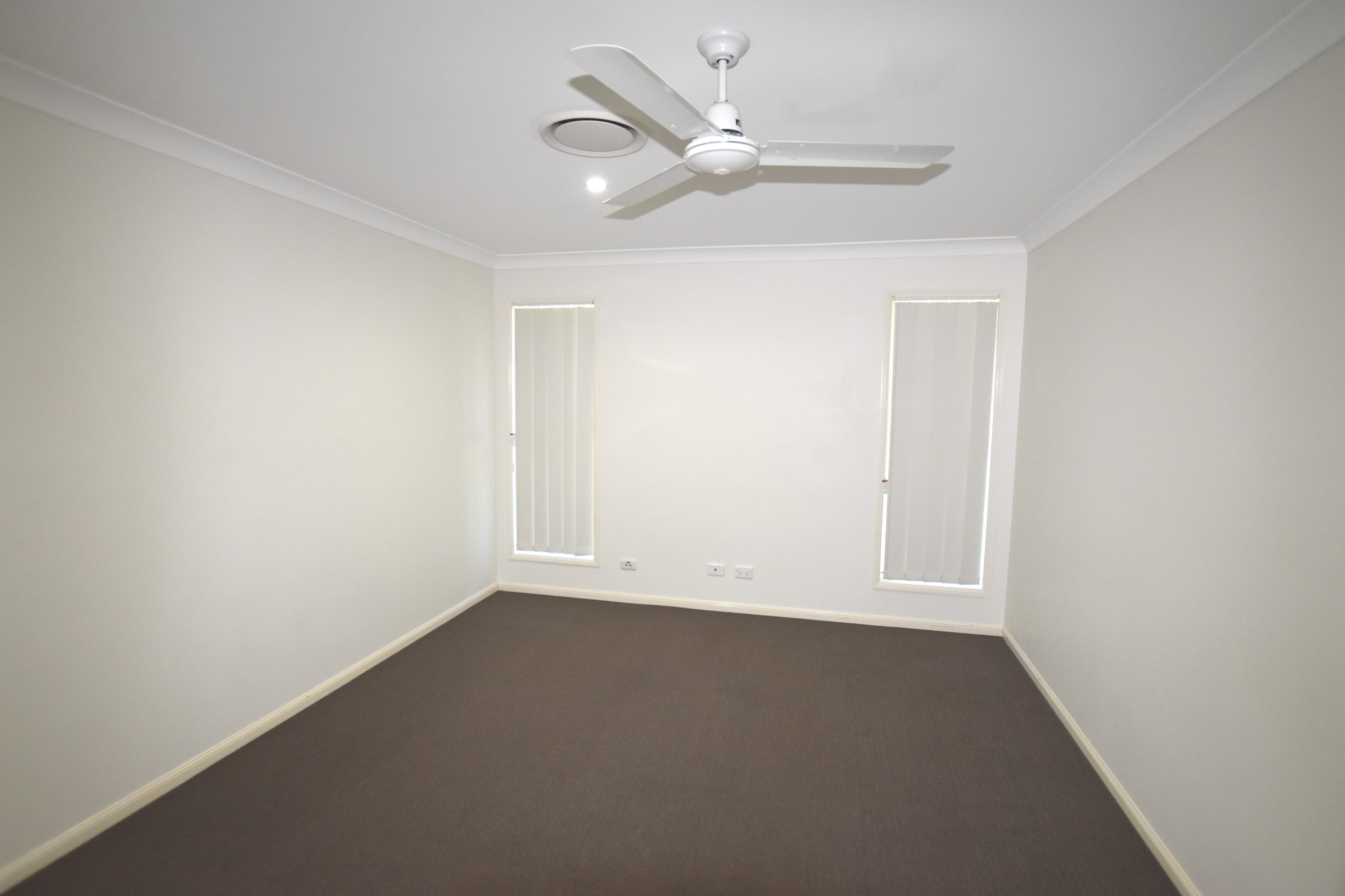 6 Takoko Place, Kirkwood QLD 4680, Kirkwood - Thumbnail 6