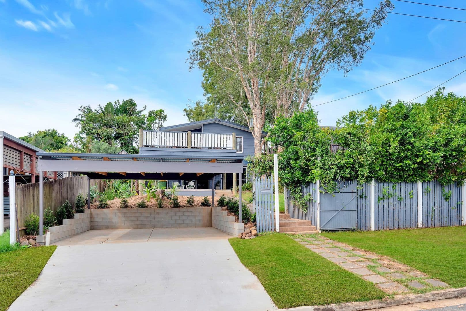10 Warana Avenue, Southport QLD 4215, Southport - Image 1