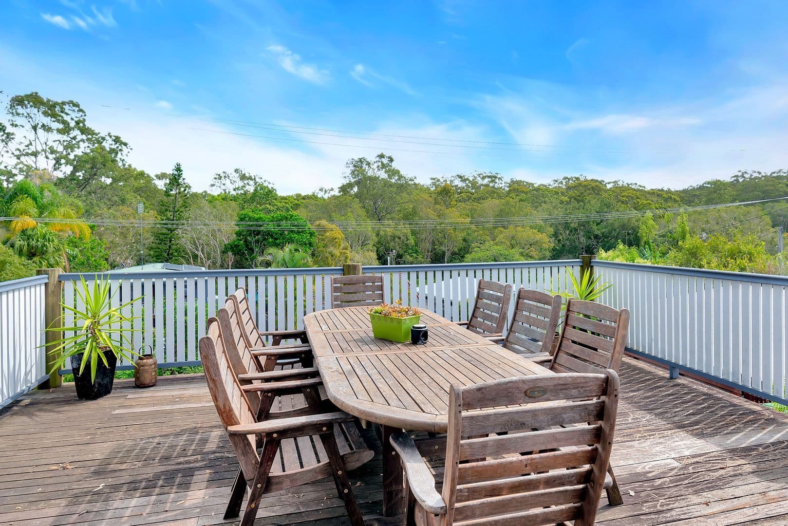 10 Warana Avenue, Southport QLD 4215, Southport - Thumbnail 2