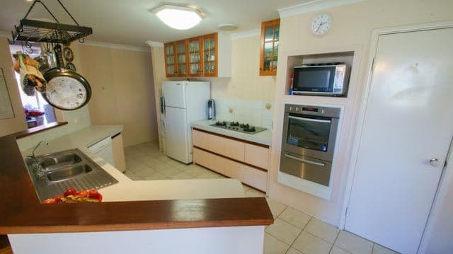 13 St Tropez Court, PORT KENNEDY WA 6172, Port Kennedy - Thumbnail 3