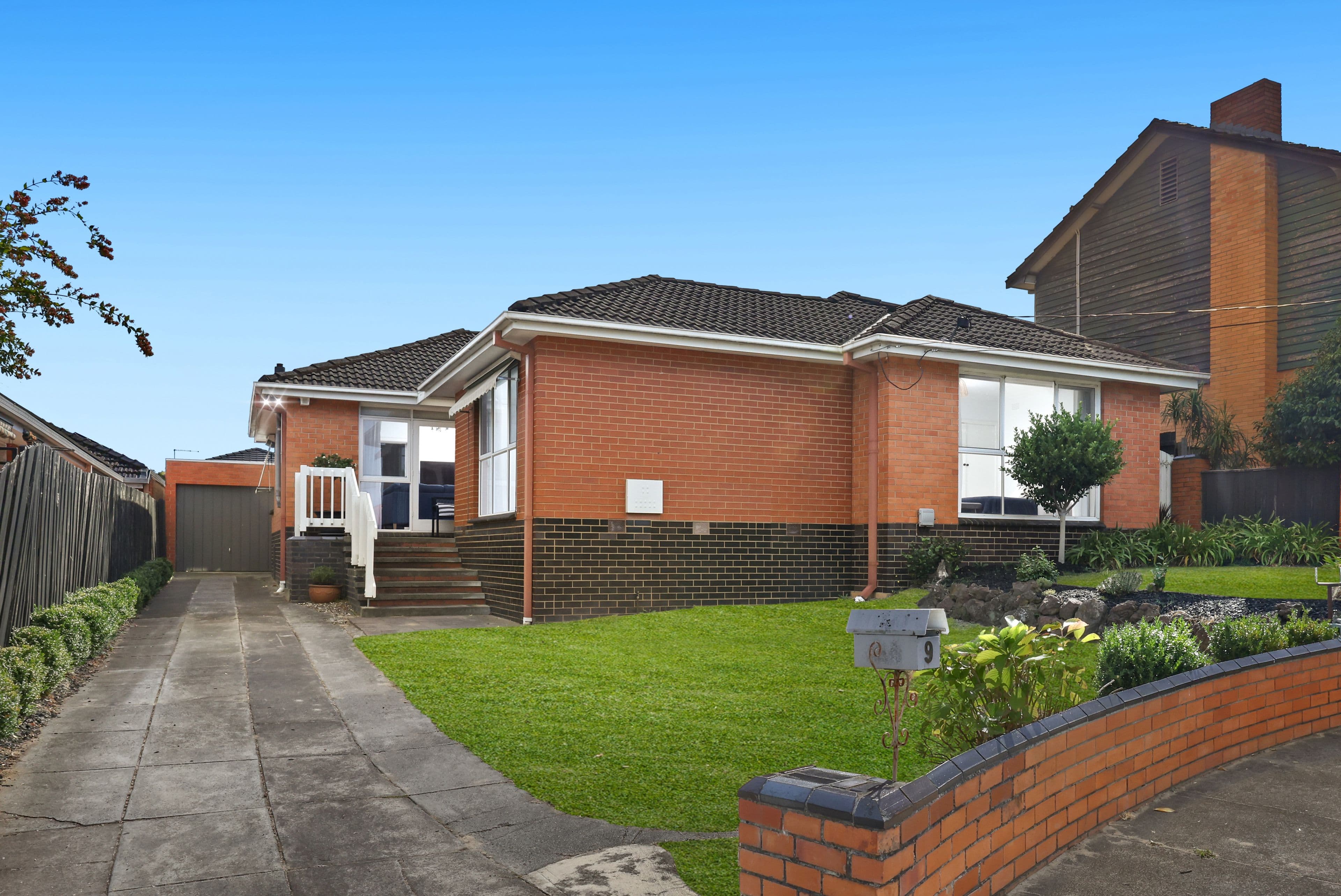 9 Rebecca Court, Bentleigh East VIC 3165, Bentleigh East - Image 1