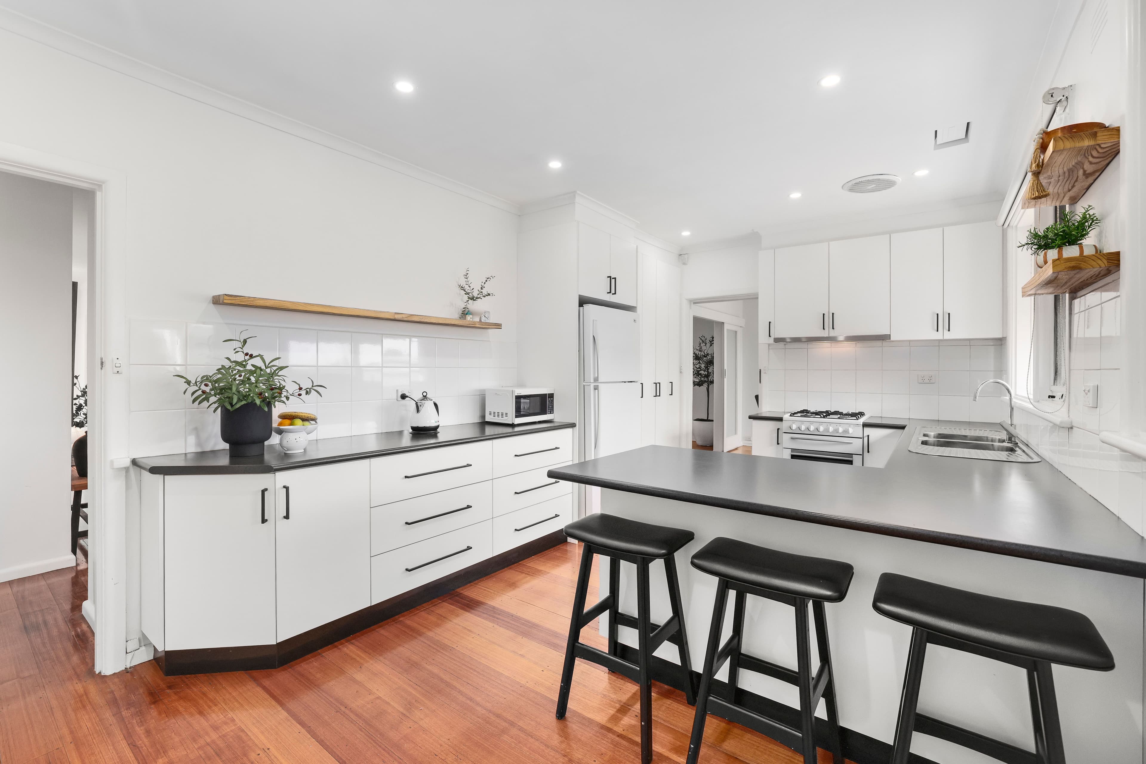 9 Rebecca Court, Bentleigh East VIC 3165, Bentleigh East - Thumbnail 5