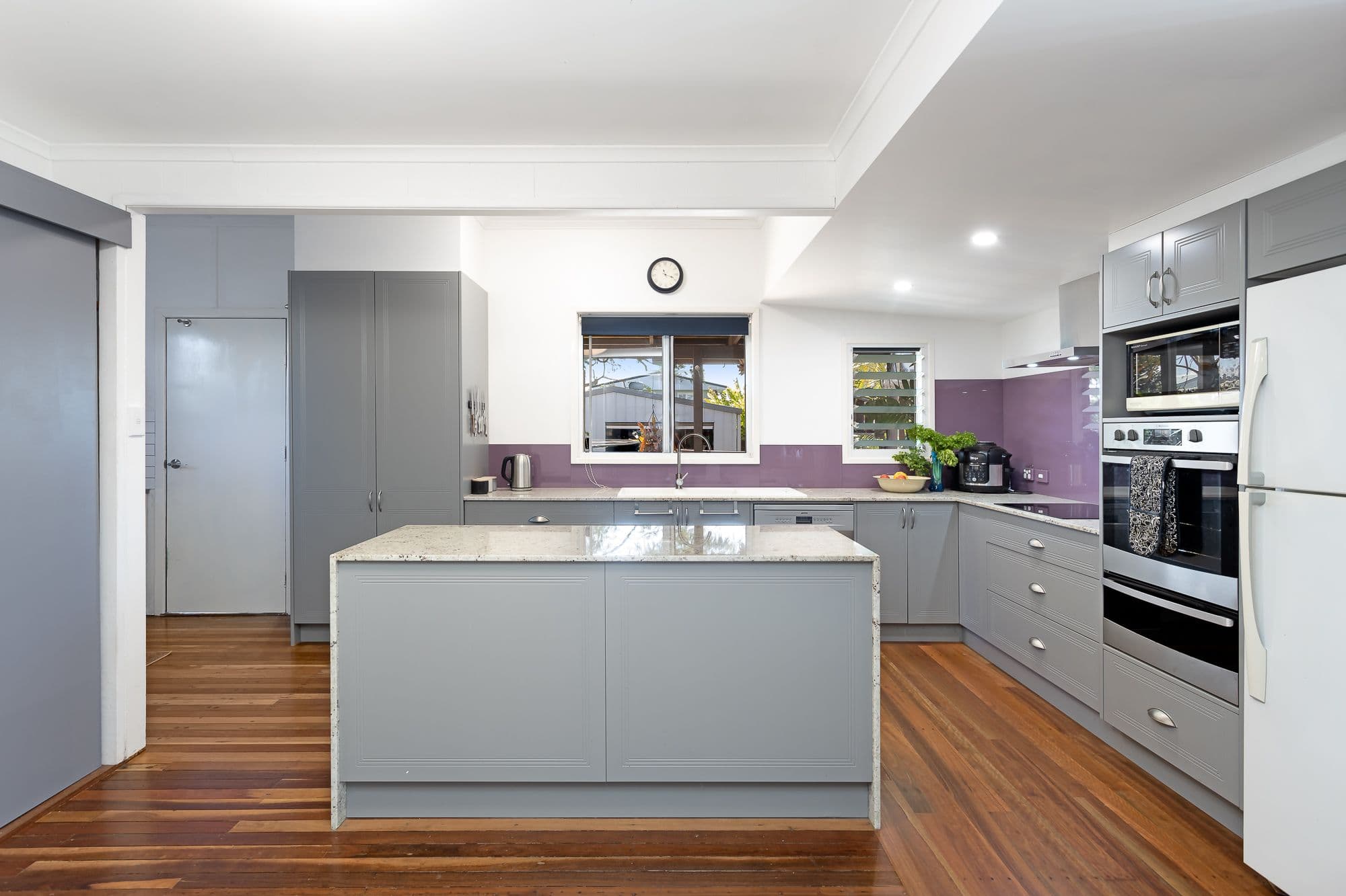18 Frank Street, Scarborough QLD 4020, Scarborough - Thumbnail 5