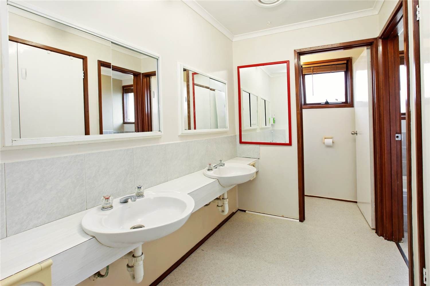 35 Kanooka Drive, CORIO VIC 3214, Corio - Thumbnail 5