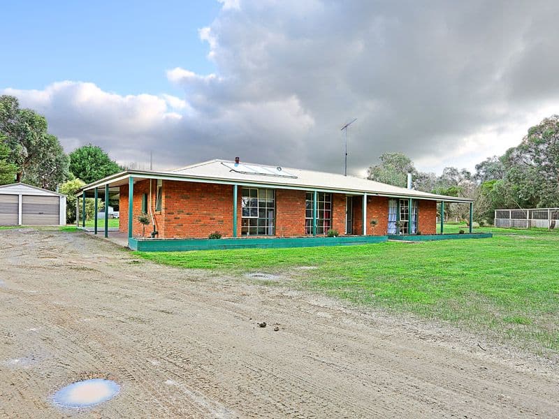 2 Redgum Drive, TEESDALE VIC 3328, Teesdale - Thumbnail 3