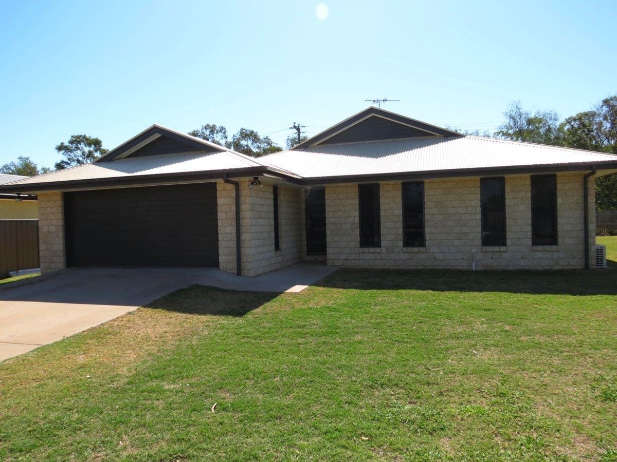 4 Paperbark Place, Emerald QLD 4720, Emerald - Image 1
