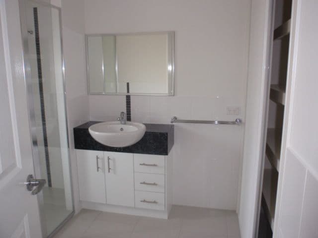 4 Paperbark Place, Emerald QLD 4720, Emerald - Thumbnail 6