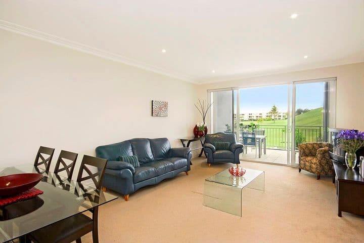 23   Peninsula Drive, BREAKFAST POINT NSW 2137, Breakfast Point - Thumbnail 2