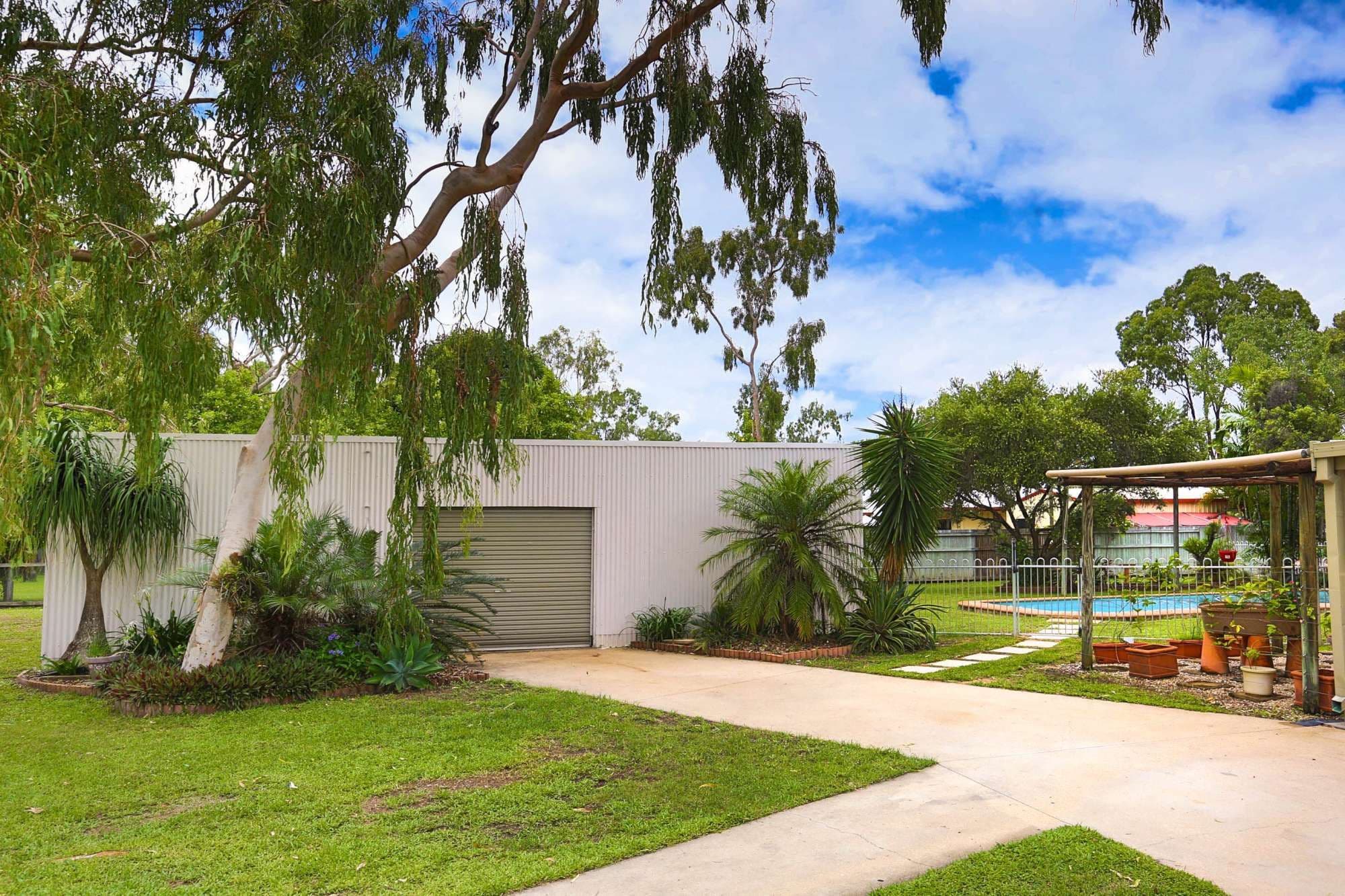 1 Monahan Street, KELSO QLD 4815, Kelso - Thumbnail 4