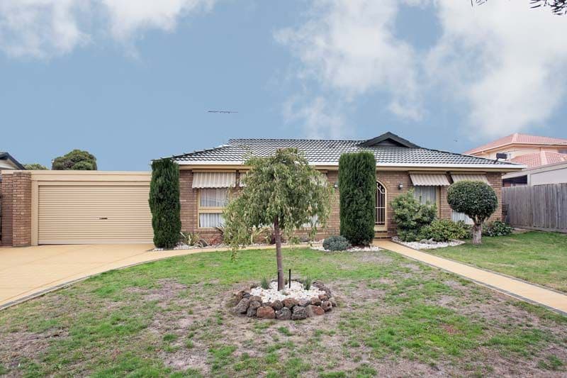 77  Columbia Drive, WHEELERS HILL VIC 3150, Wheelers Hill - Image 1