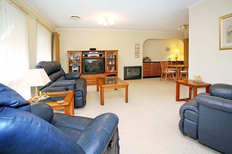 77  Columbia Drive, WHEELERS HILL VIC 3150, Wheelers Hill - Thumbnail 2