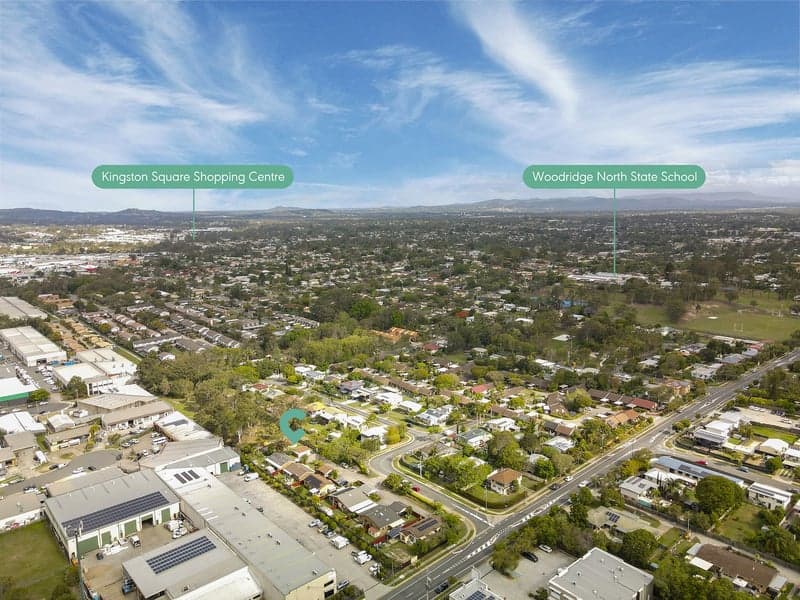 2 Russell Street, Woodridge - Thumbnail 5
