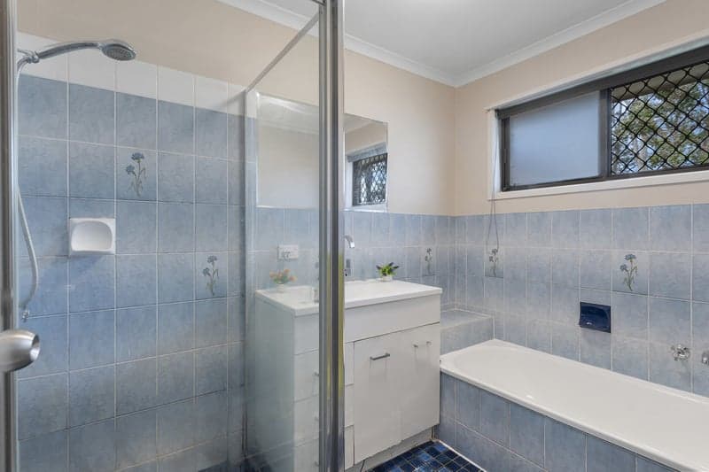 2 Russell Street, Woodridge - Thumbnail 8
