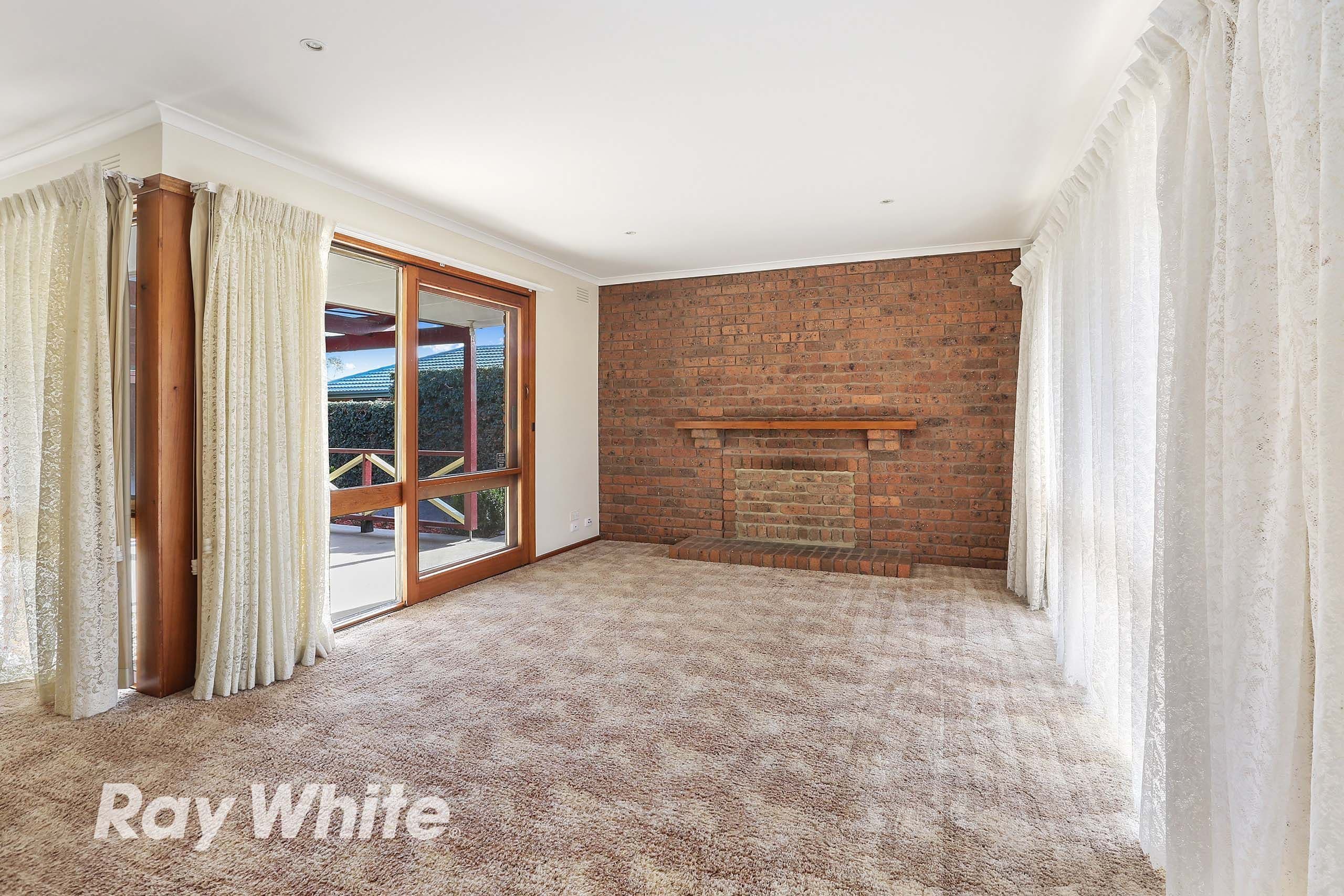 17 Cameron Crescent, Lara VIC 3212, Lara - Thumbnail 3
