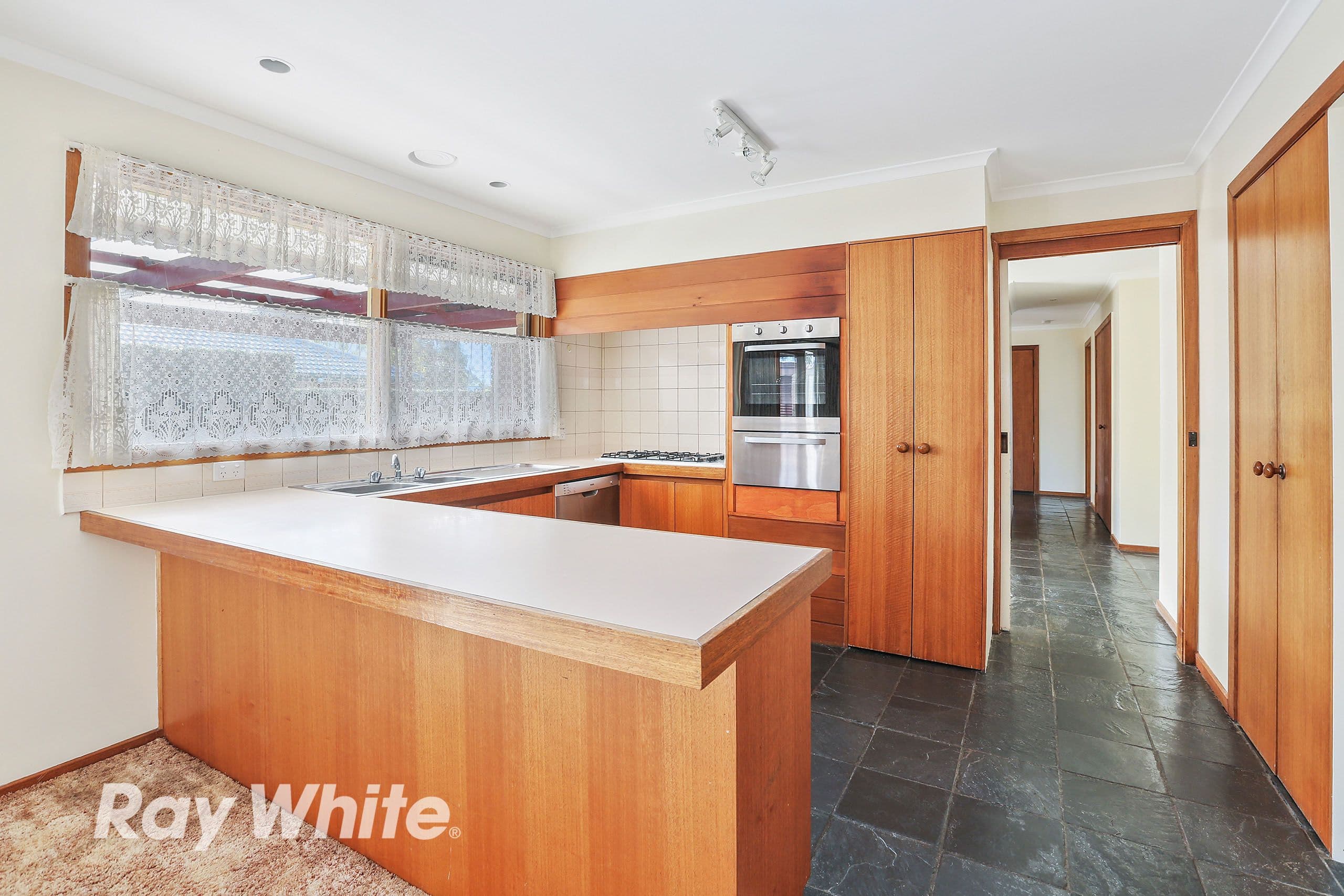 17 Cameron Crescent, Lara VIC 3212, Lara - Thumbnail 4