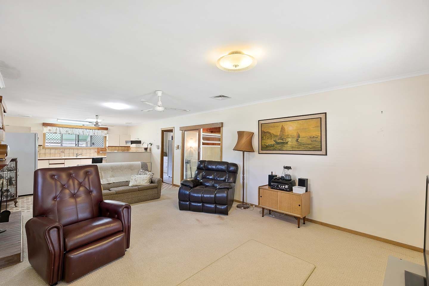 114 Long, Point Vernon QLD 4655, Point Vernon - Thumbnail 5