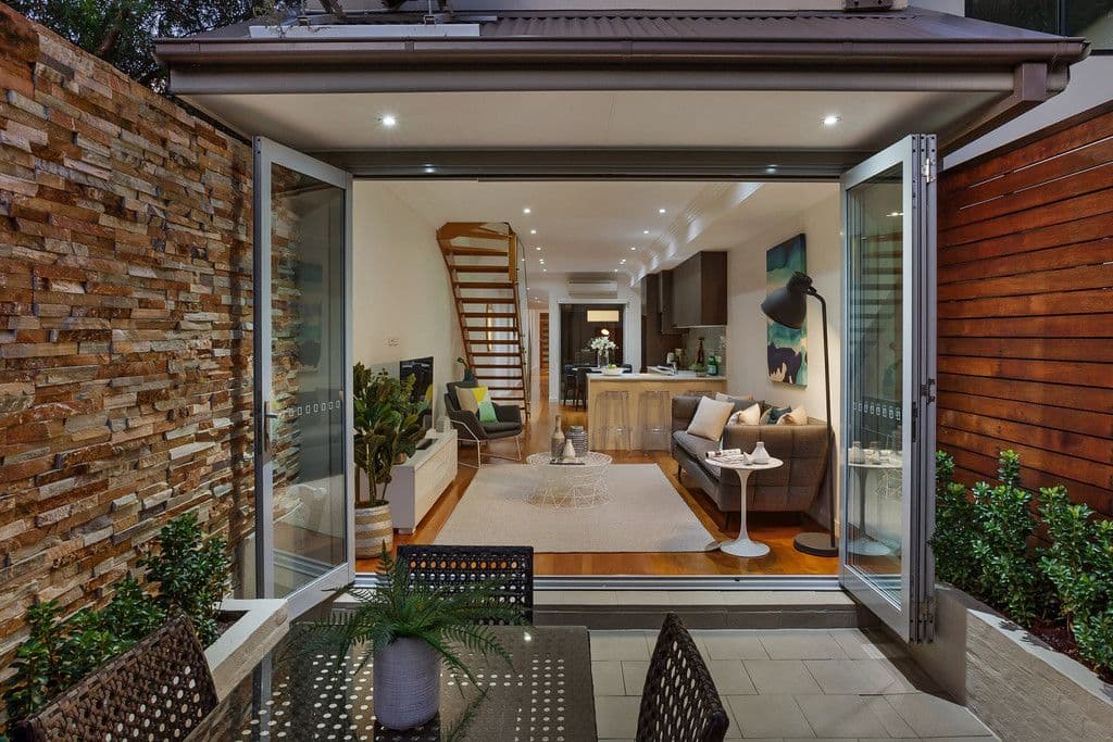 35 Gerard Street, Alexandria - Thumbnail 3