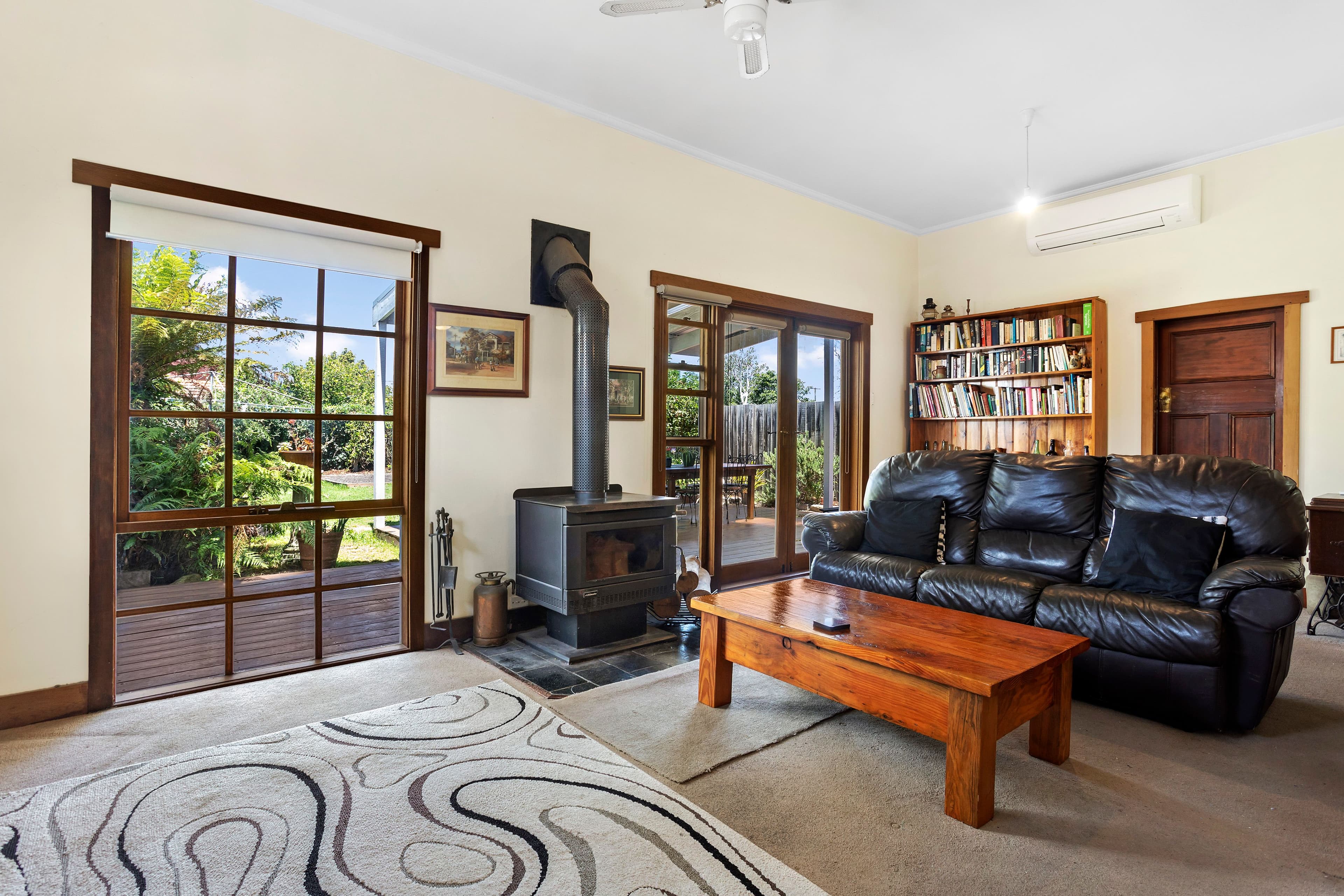 4 Murrumbeena Crescent, Murrumbeena VIC 3163, Murrumbeena - Thumbnail 3
