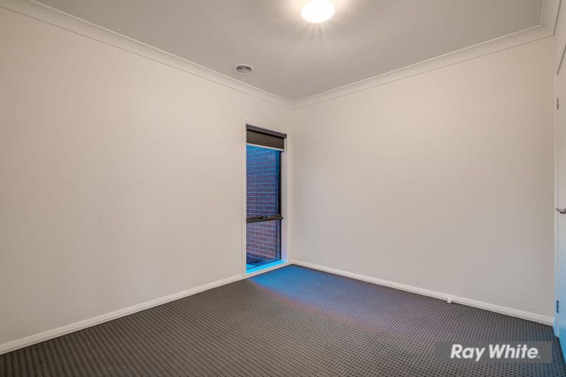 17 Barnsley Street, Truganina VIC 3029, Truganina - Thumbnail 5