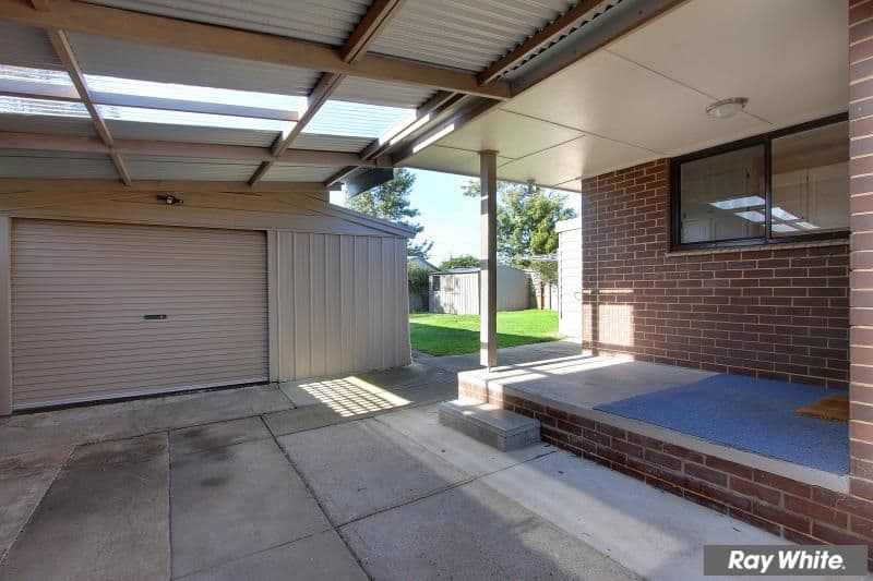 14 Melinga Crescent, MORNINGTON VIC 3931, Mornington - Thumbnail 8