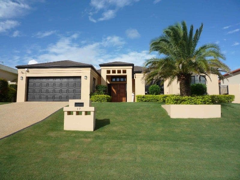 17 Nottinghill Gate Drive, ARUNDEL QLD 4214, Arundel - Image 1