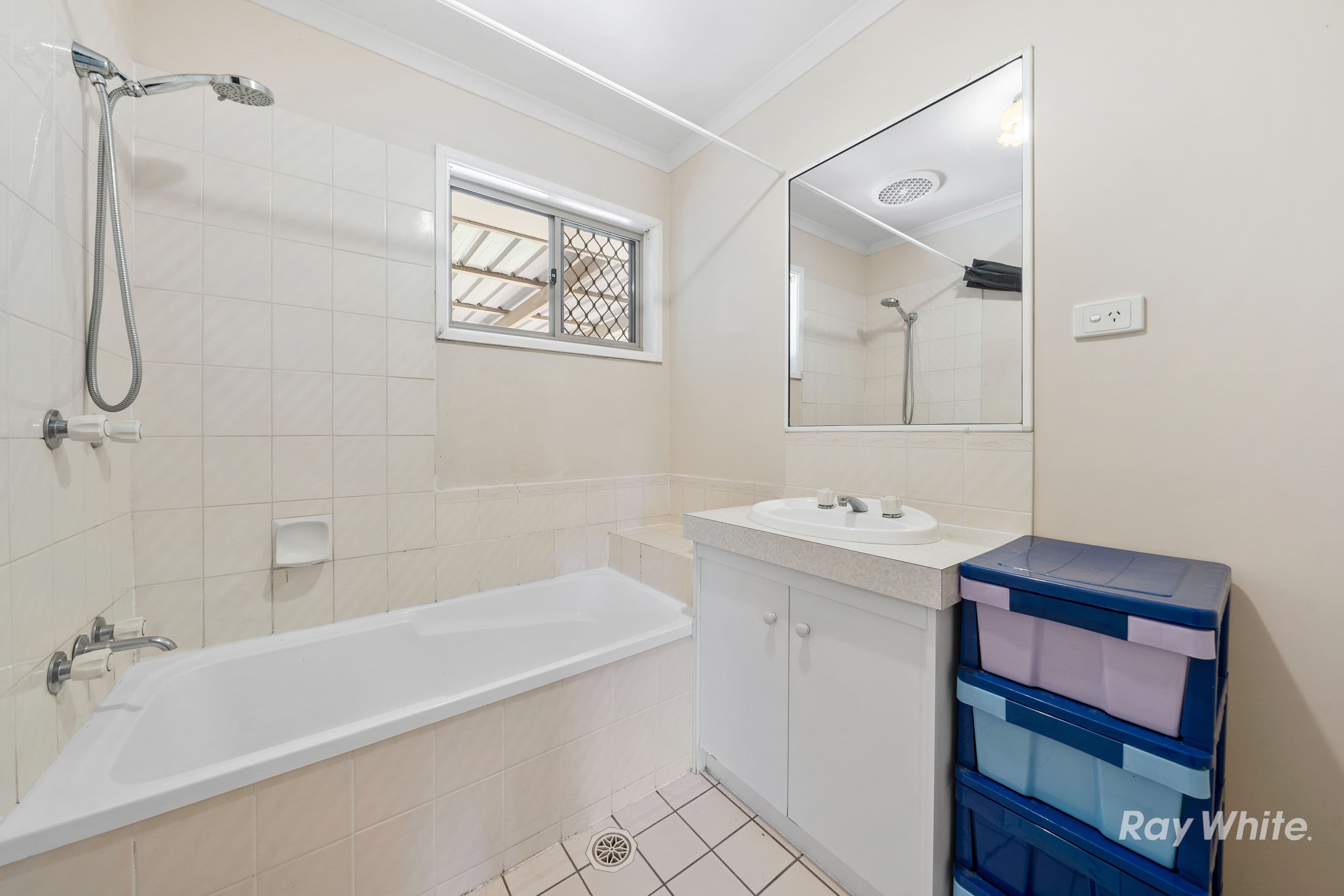 17 Bilk Street, Crestmead QLD 4132, Crestmead - Thumbnail 3