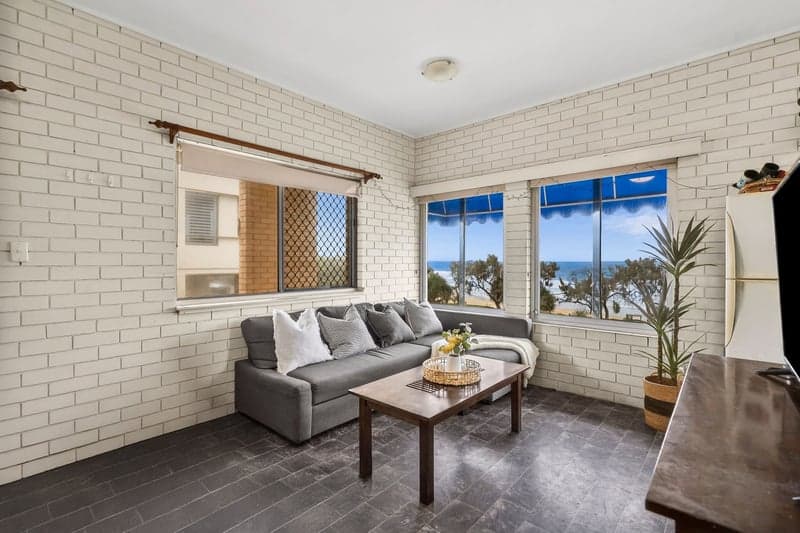 19 Boolarong Crescent, Alexandra Headland - Thumbnail 4