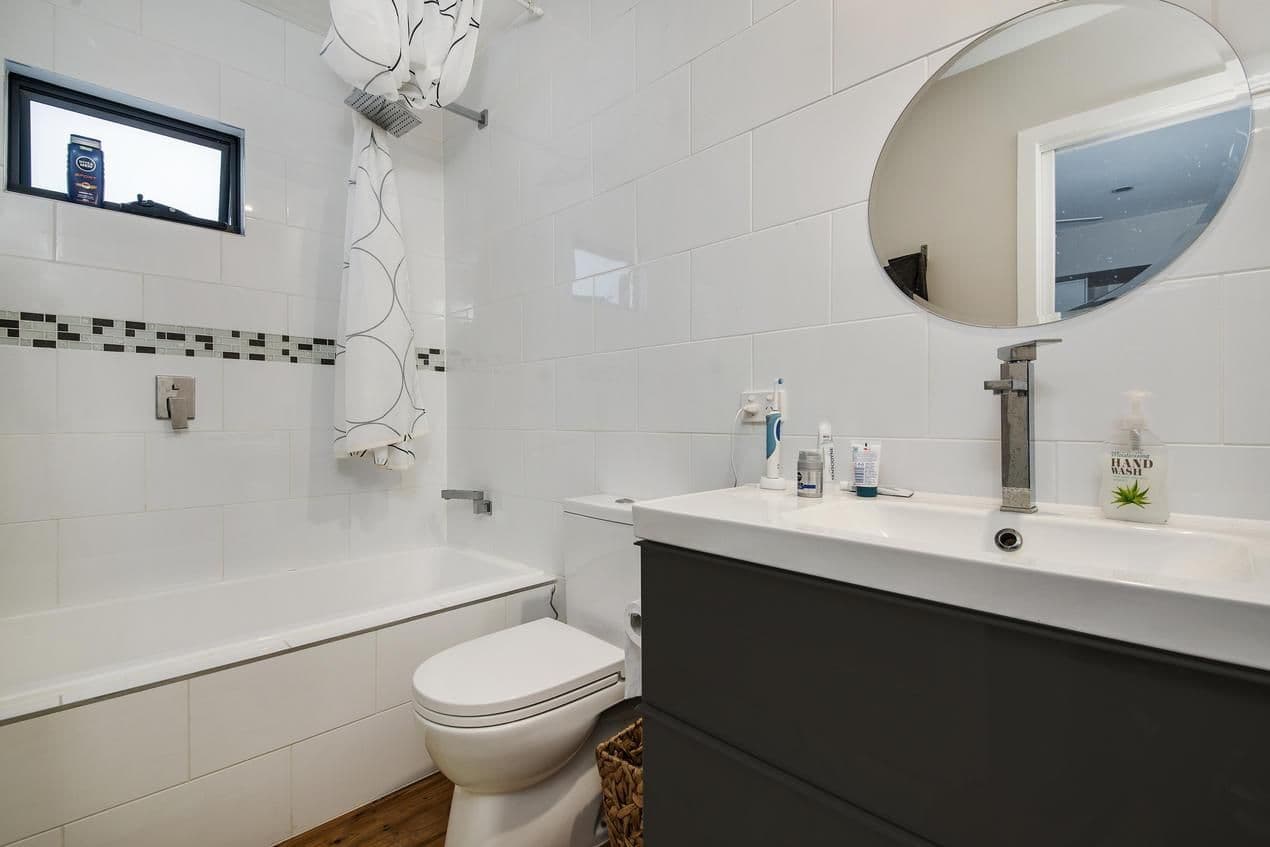 36 Ernest Street, Labrador QLD 4215, Labrador - Thumbnail 5