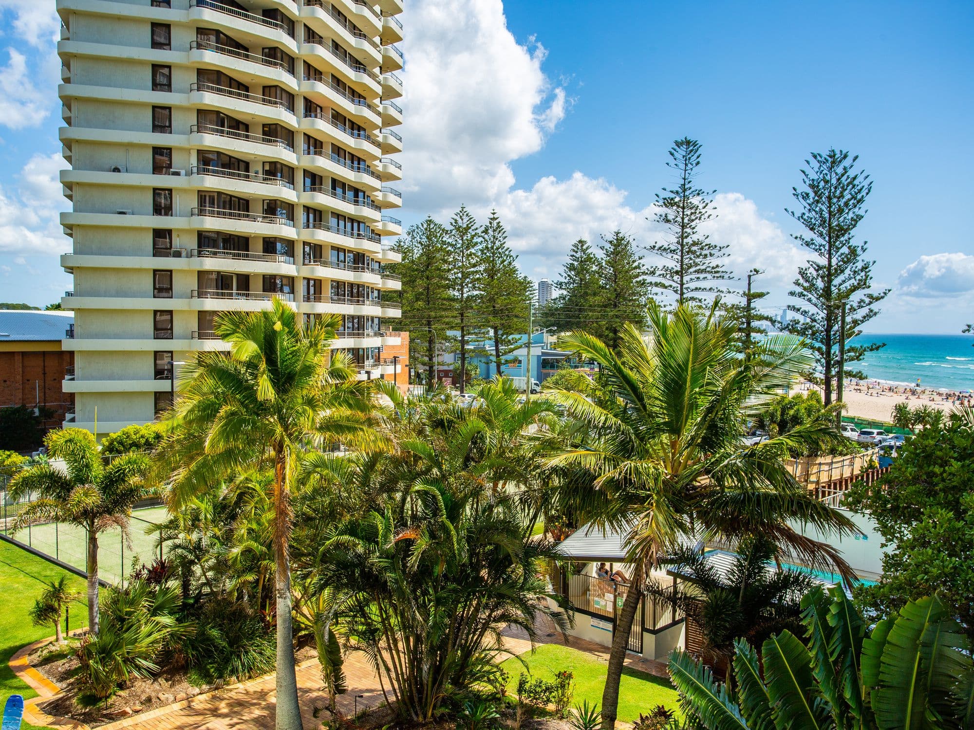 52 Goodwin Terrace, Burleigh Heads QLD 4220, Burleigh Heads - Thumbnail 3