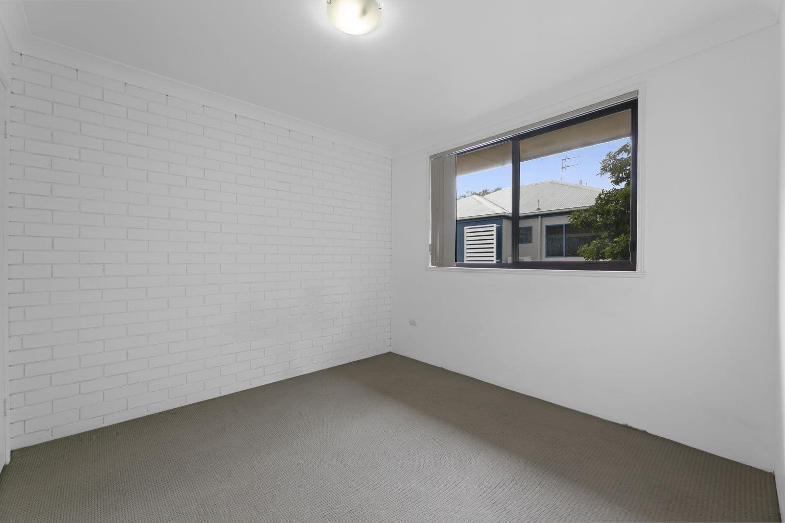 14 Brighton Street, Biggera Waters QLD 4216, Biggera Waters - Thumbnail 6