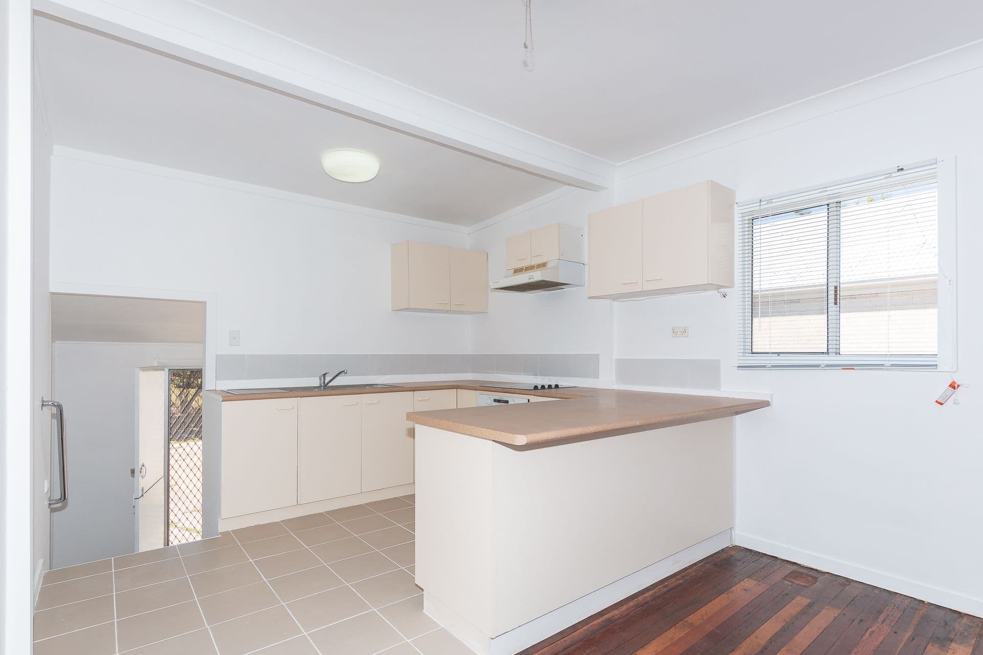 32 Steven Street, Redcliffe QLD 4020, Redcliffe - Thumbnail 6