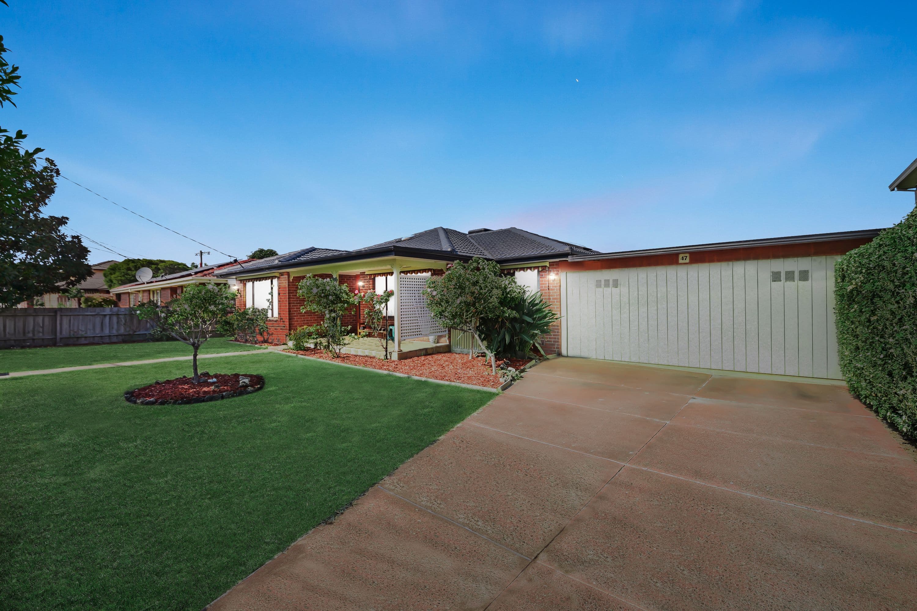 47 Tarago Crescent, Clayton South VIC 3169, Clayton South - Thumbnail 2