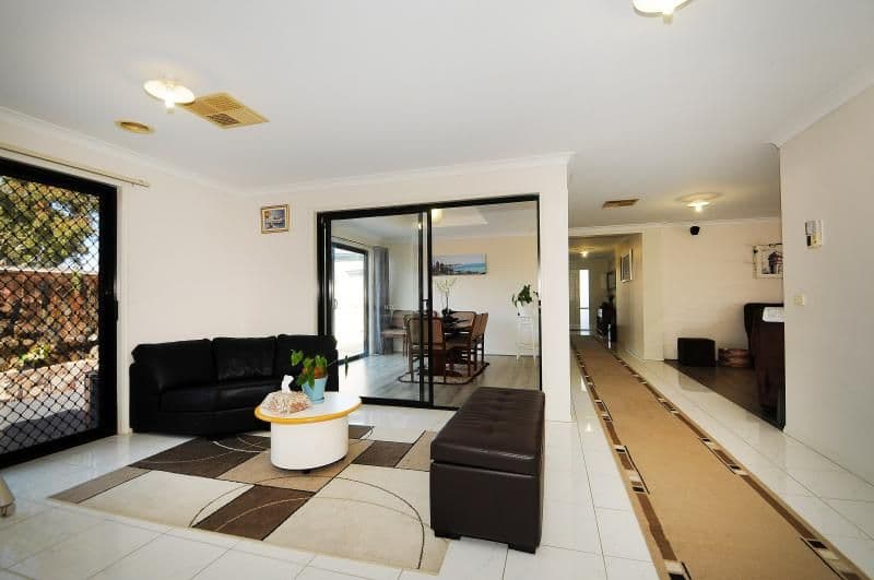 7 Stephanie Court, Carrum Downs VIC 3201, Carrum Downs - Thumbnail 3