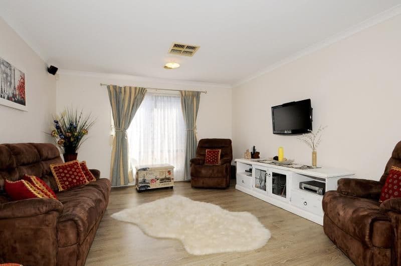 7 Stephanie Court, Carrum Downs VIC 3201, Carrum Downs - Thumbnail 4