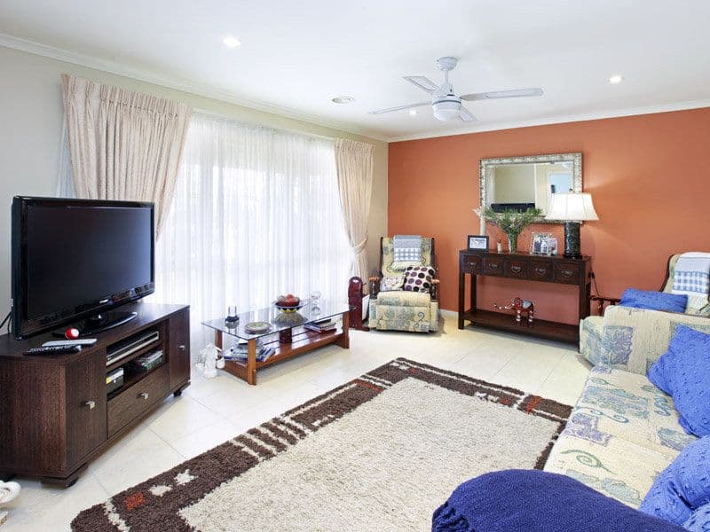 3 Oakwood Crescent, WAURN PONDS VIC 3216, Waurn Ponds - Thumbnail 3