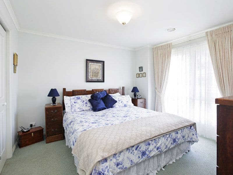 3 Oakwood Crescent, WAURN PONDS VIC 3216, Waurn Ponds - Thumbnail 6