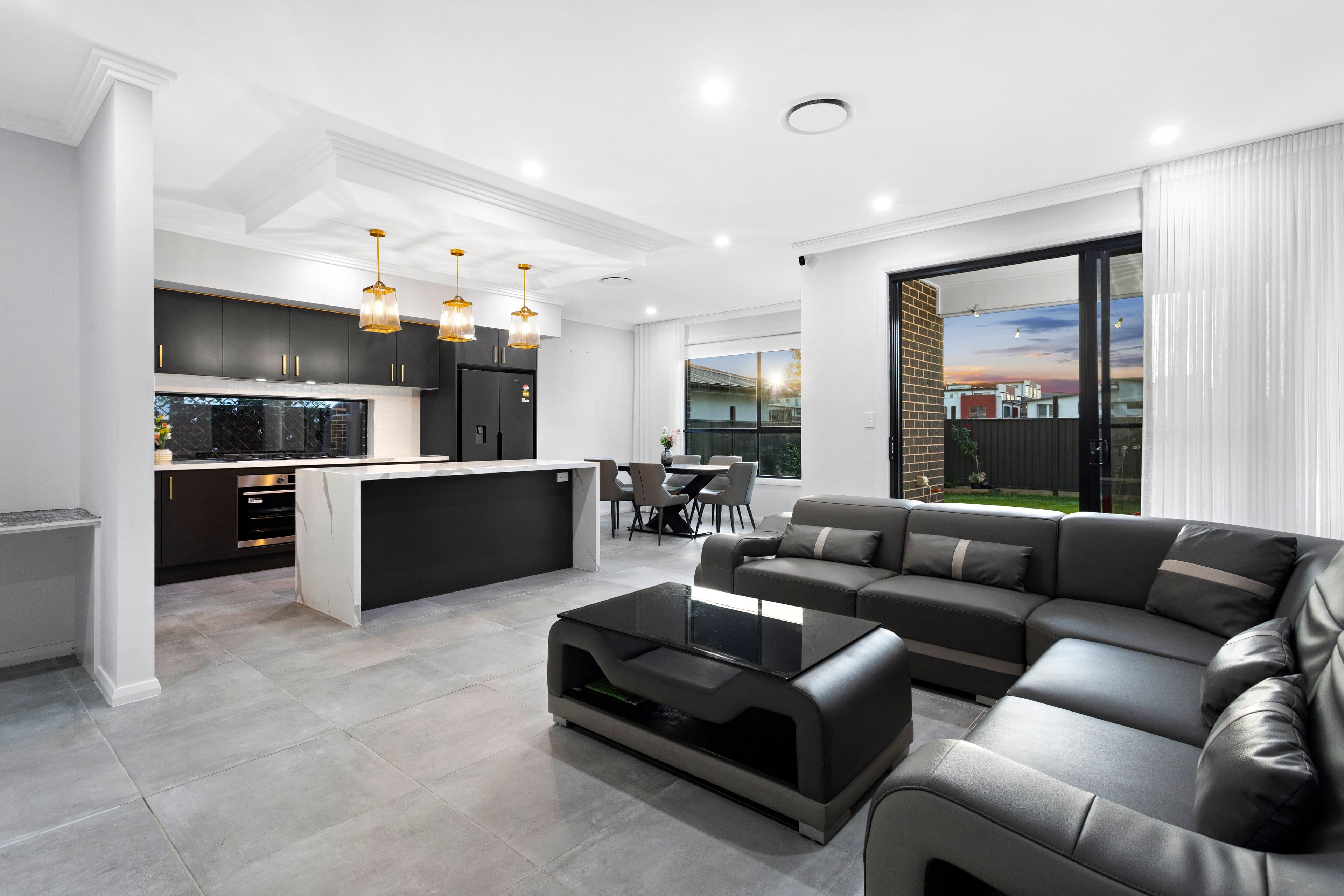 154 Grandeur Parade, Riverstone NSW 2765, Riverstone - Thumbnail 2