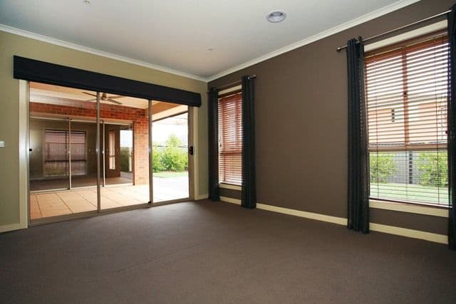 26 Hummingbird Boulevard, TARNEIT VIC 3029, Tarneit - Thumbnail 8