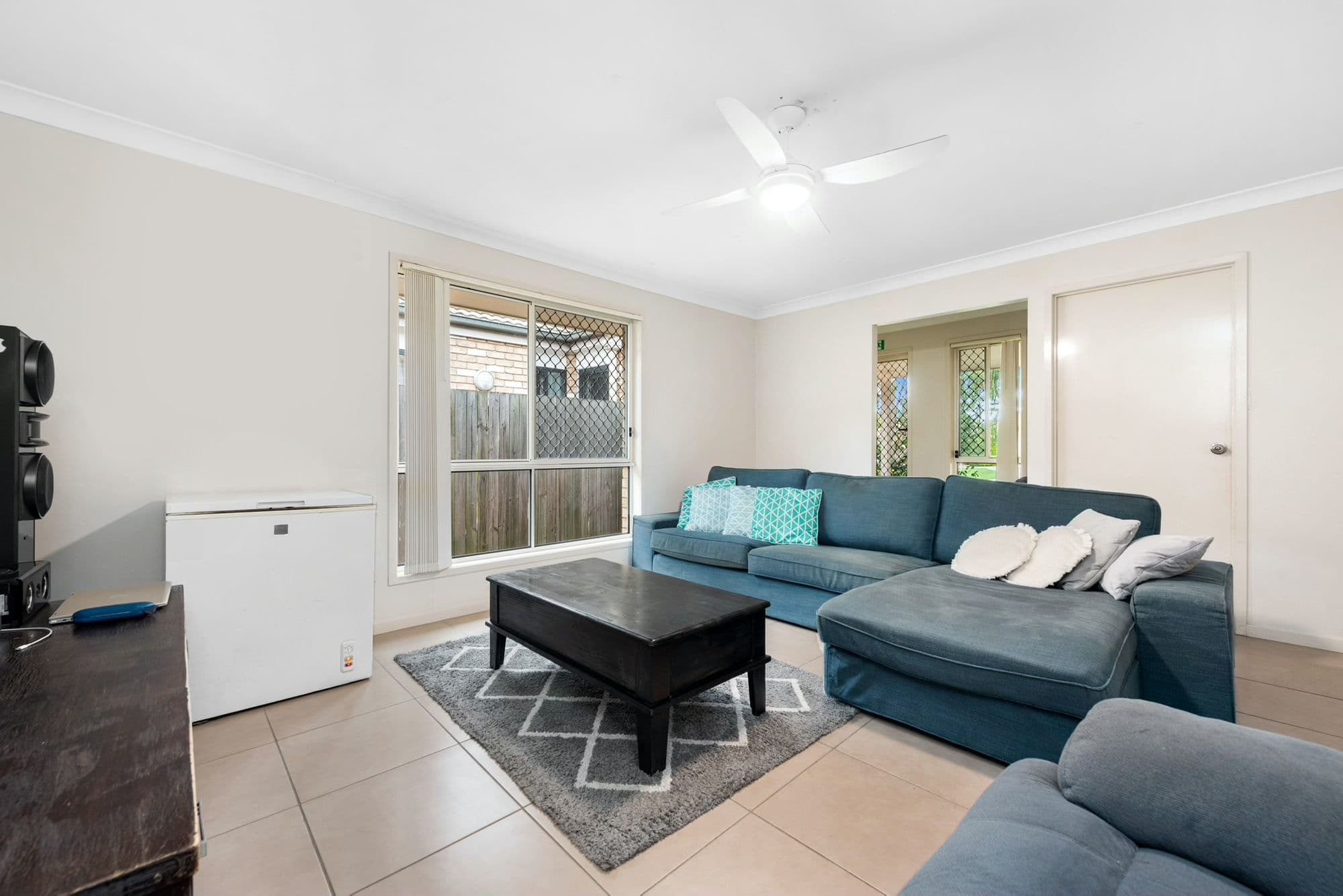 22 Jones Street, Rothwell QLD 4022, Rothwell - Thumbnail 2