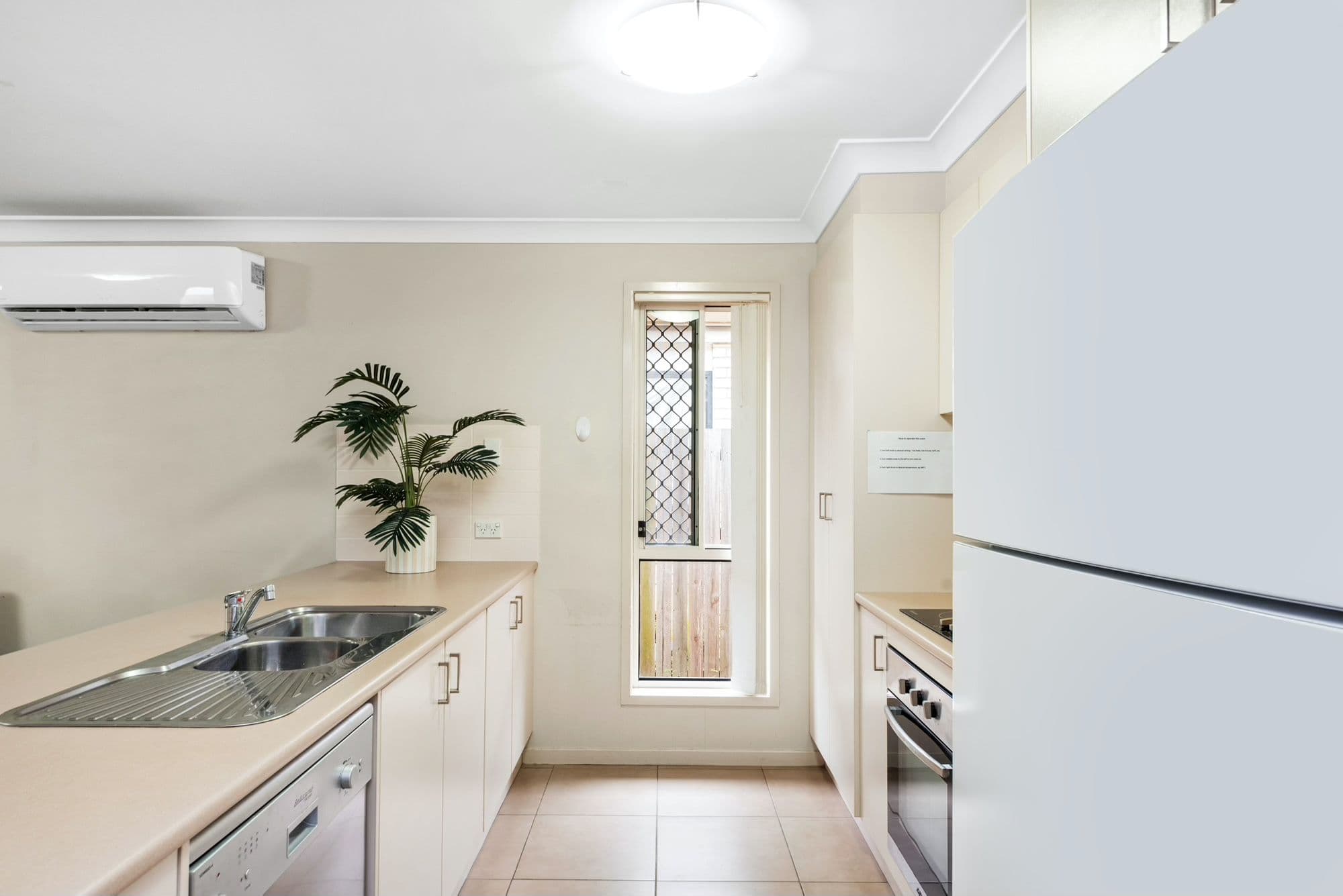 22 Jones Street, Rothwell QLD 4022, Rothwell - Thumbnail 3